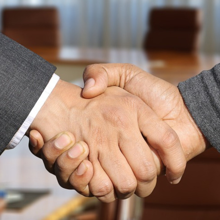 Stock image of Shaking Hands